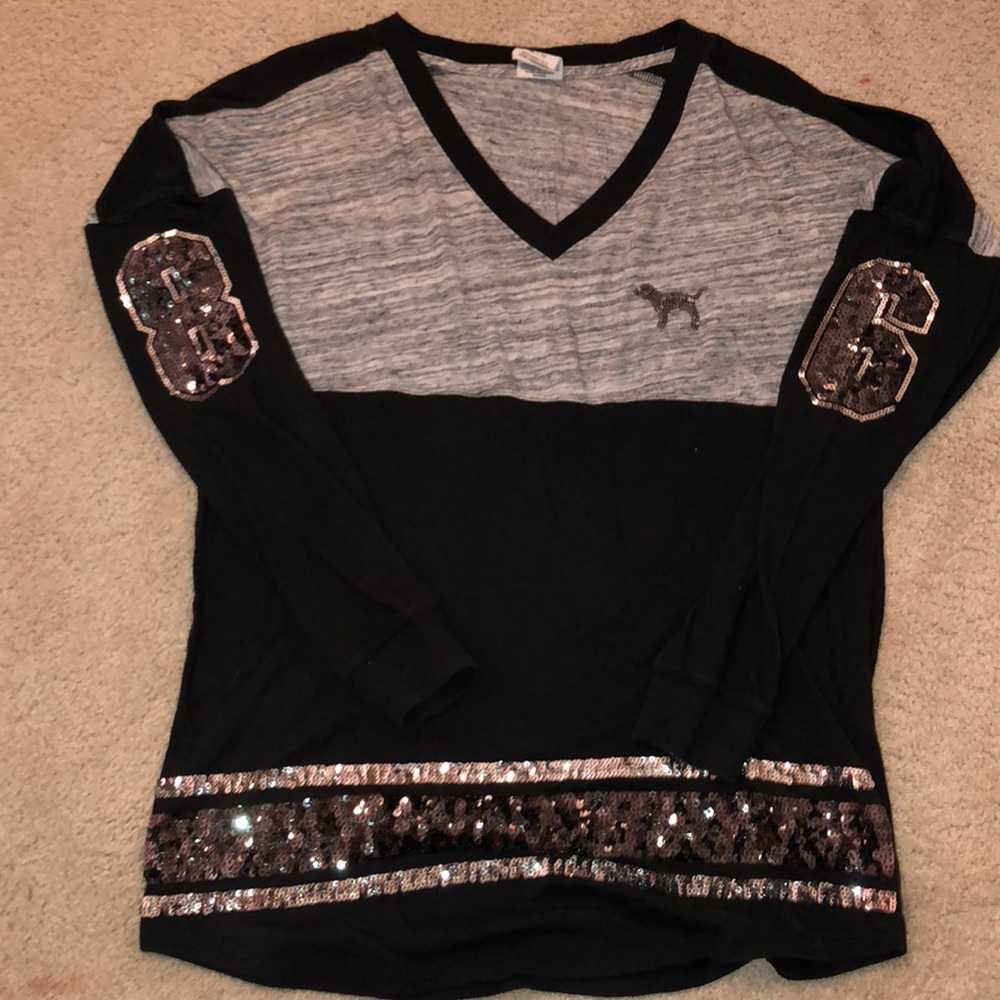VS pink shirt